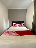 Super OYO Cideng Timur Residence Near MONAS
