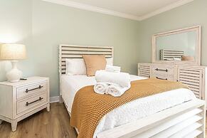 6011 Rookery 3 Four Shores Directly Accros From the Pool