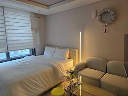 Daegu Dongseongro Star B&B Business Hotel