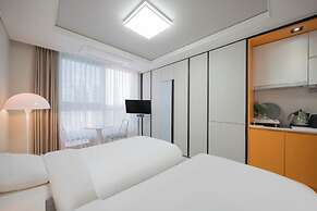 Daegu Dongseongro Star B&B Business Hotel