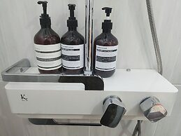 Daegu Dongseongro Star B&B Business Hotel