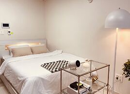 Daegu Dongseongro Star B&B Business Hotel