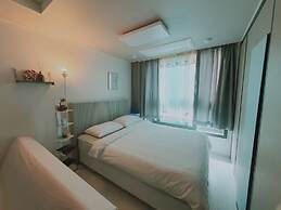Daegu Dongseongro Star B&B Business Hotel