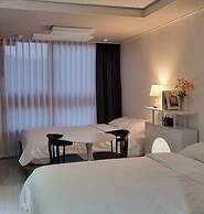 Daegu Dongseongro Star B&B Business Hotel