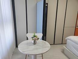 Daegu Dongseongro Star B&B Business Hotel