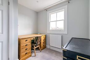 Grandeur Islington Home