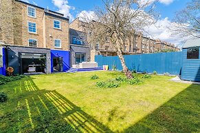 Grandeur Islington Home