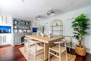 Grandeur Islington Home