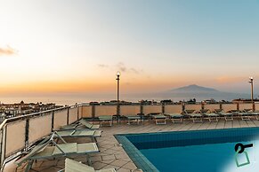 HOTIDAY Room Collection - Sorrento