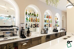 HOTIDAY Room Collection - Sorrento