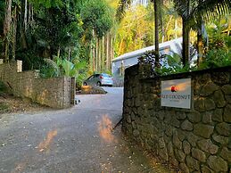 Red Coconut Self Catering