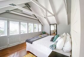 Red Coconut Self Catering