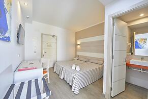 AHOI! Urban Beach Hotel