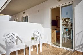 AHOI! Urban Beach Hotel