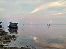 Toris Backpackers Paradise
