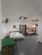 Toris Backpackers Paradise