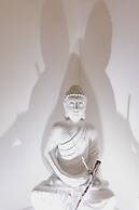 Charme Pettinari 11 people