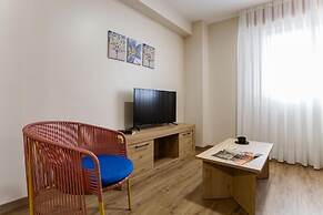 Vigo Bay Apartments by Olala Homes