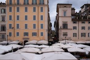 Campo Viola 10 people