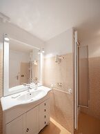 Campo Viola 10 people