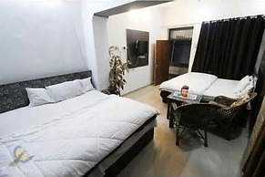 Narayani Guest House By GRB