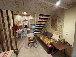 Village Little House at Roustika