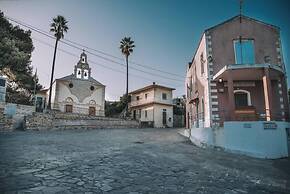 Village Little House at Roustika