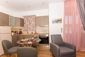 Lovebirds Rethymno Suite