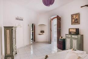 Melody House in Roustika