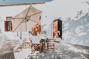 Melody House in Roustika