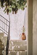 Melody House in Roustika