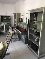 Melody House in Roustika