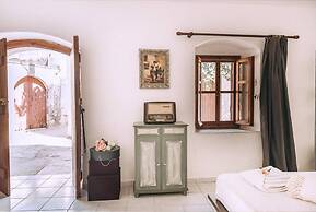 Melody House in Roustika