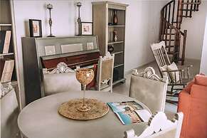 Melody House in Roustika