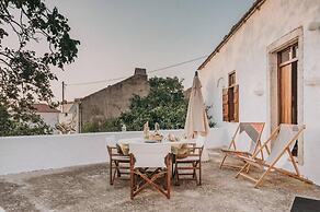 Melody House in Roustika