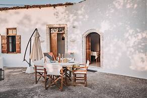 Melody House in Roustika