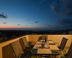 Dm-discover Margarites Home