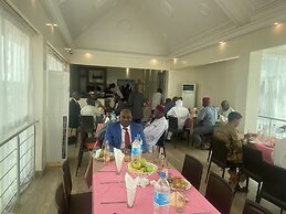 Hôtel Univers 3 Aéroport Luxe