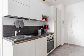 Saffi Glamorous Apartment by Wonderful Italy