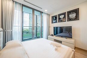 2 Bed Landmark 81