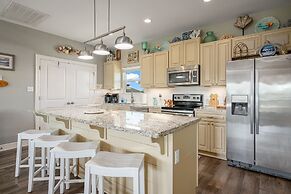 Sea Leggs 3 Bedroom Home by RedAwning