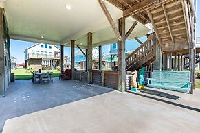 Sea Leggs 3 Bedroom Home by RedAwning