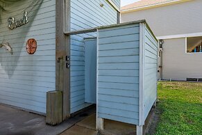 Sea Leggs 3 Bedroom Home by RedAwning