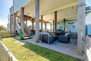 Sea Leggs 3 Bedroom Home by RedAwning