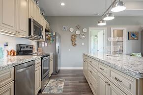 Sea Leggs 3 Bedroom Home by RedAwning