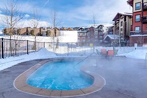 Ski-in/ski-out Granby Ranch Retreat: Pool Access!