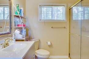 Sunny Florida Getaway w/ Patio, Near Disney World!