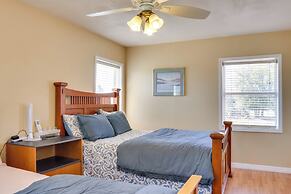 Sunny Florida Getaway w/ Patio, Near Disney World!