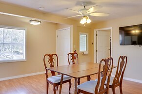 Sunny Florida Getaway w/ Patio, Near Disney World!