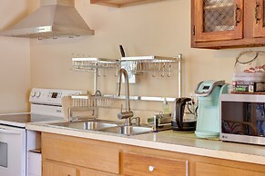 Sunny Florida Getaway w/ Patio, Near Disney World!